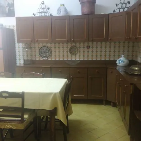 Gallipoli, Delfino Apartment *