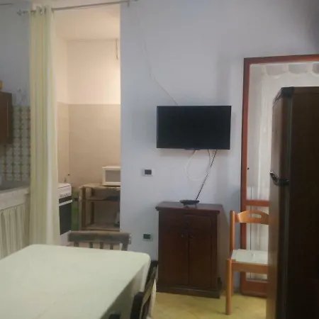 Gallipoli, Delfino Apartment